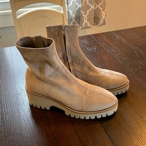 Coconuts by Matisse Suede Hudson Booties Size 6.5